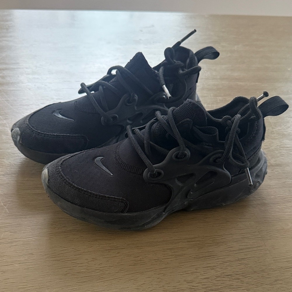 Nike PRESTO Kids Black Sneakers